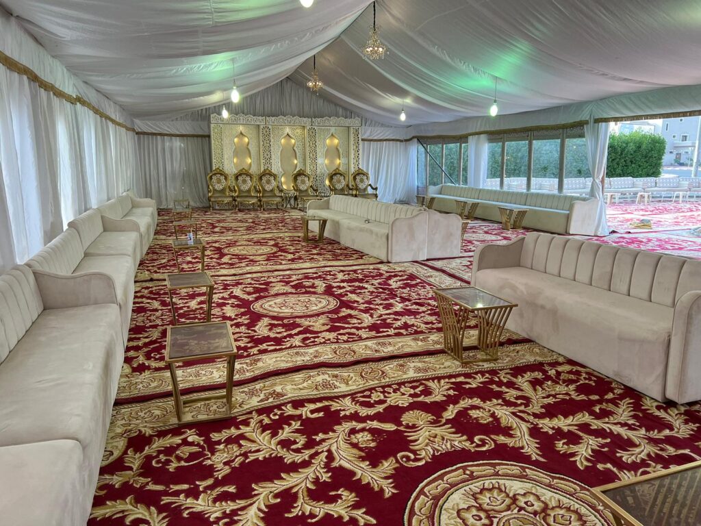 تأجير كنب وكنفات فاخرة للمناسبات في الكويت