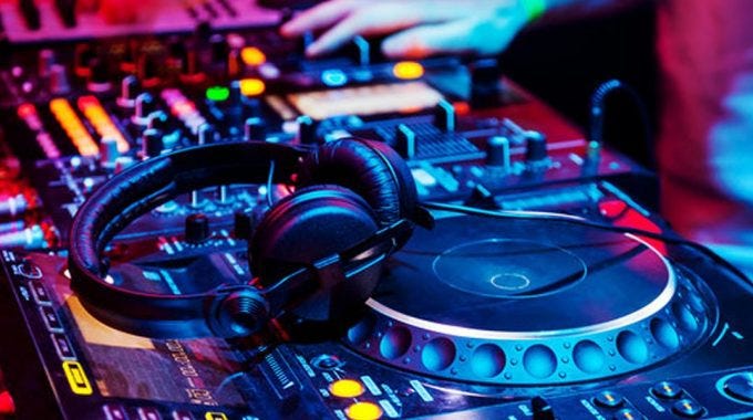 تأجير دي جي الكويت